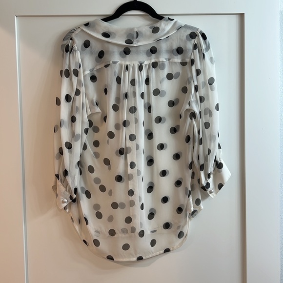 Karen Kane silk blouse - Picture 7 of 7
